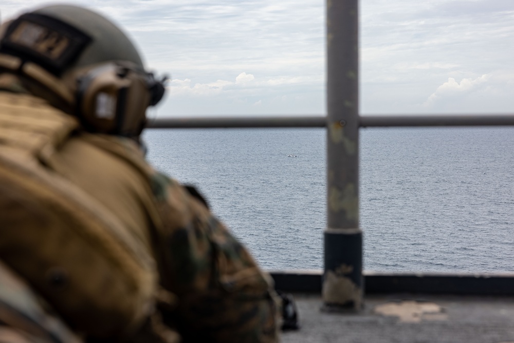 26th MEU Conducts Simulated Strait Transit