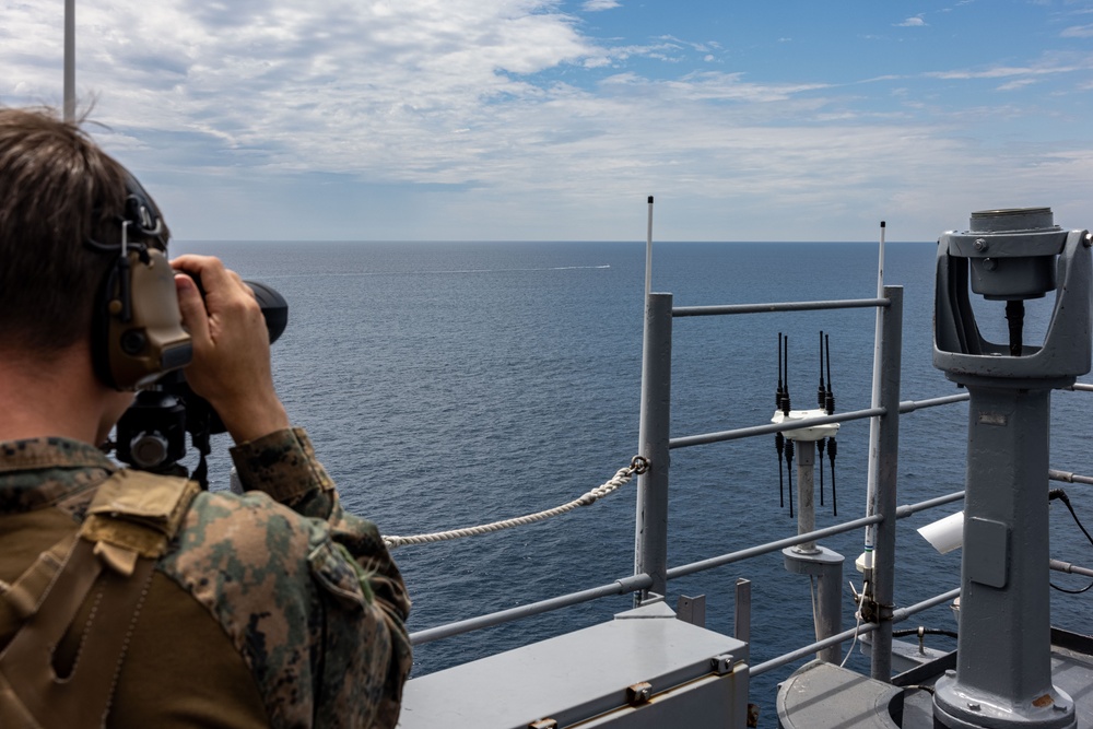 26th MEU Conducts Simulated Strait Transit