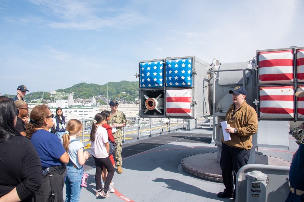 USS America (LHA 6) Hosts Friends and Family Day