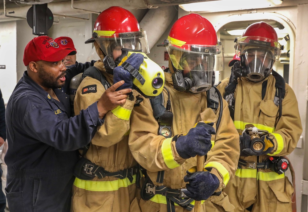 USS Shiloh Conducts Fire Drill