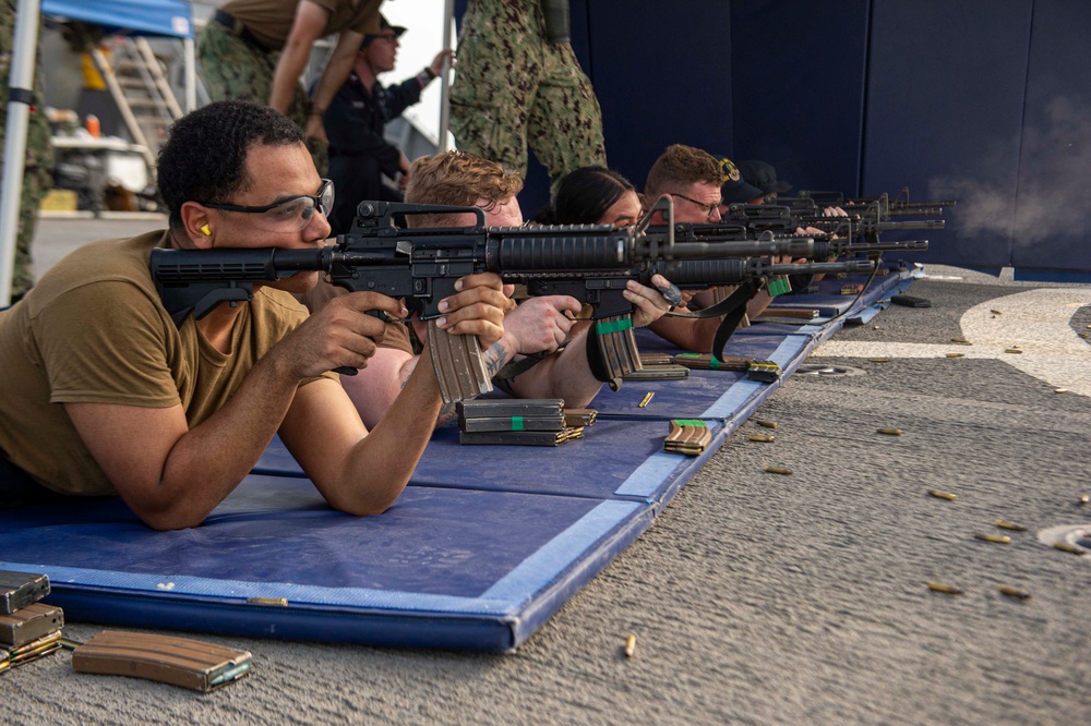 USS Paul Hamilton Weapons Qualification Course