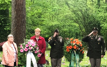 Kaiserslautern Military Community gathers to honor, remember children gone too soon