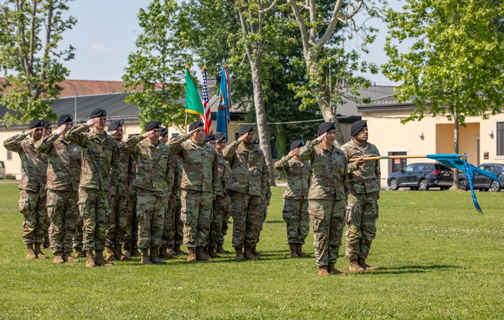 307th Military Intelligence Battalion hosts Change of Command ceremony