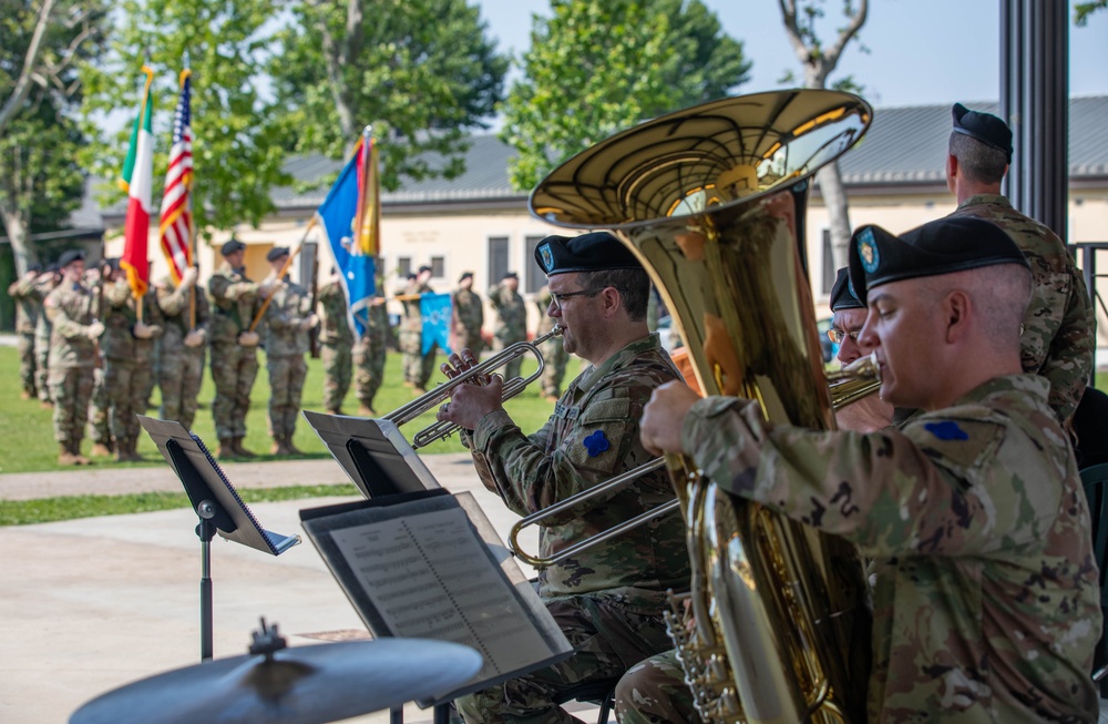 307th Military Intelligence Battalion hosts Change of Command ceremony