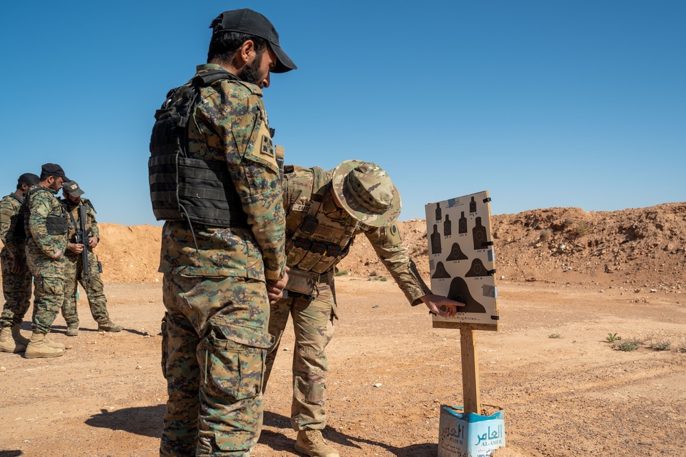 Syrian Free Army conducts individual weapon qualifications