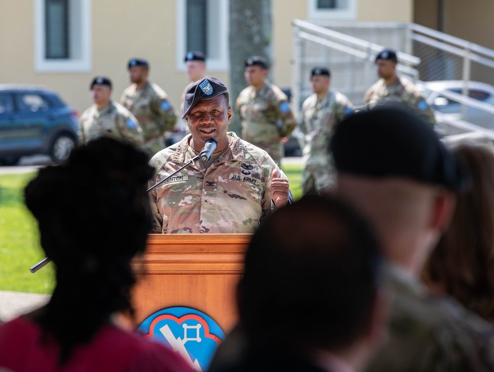 307th Military Intelligence Battalion hosts Change of Command ceremony