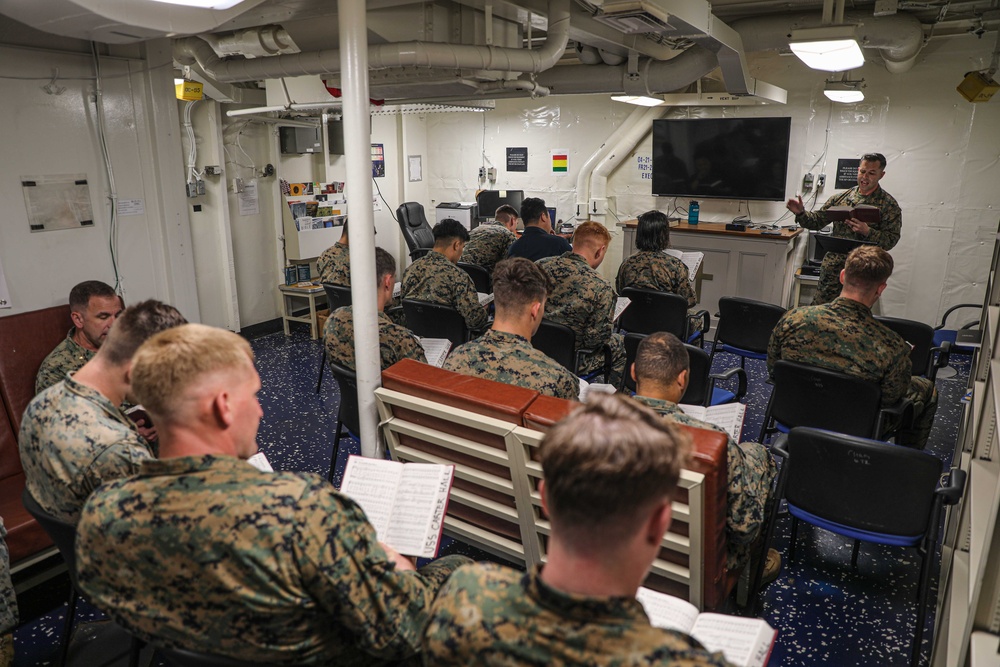 USS Carter Hall Conducts Protestant Services