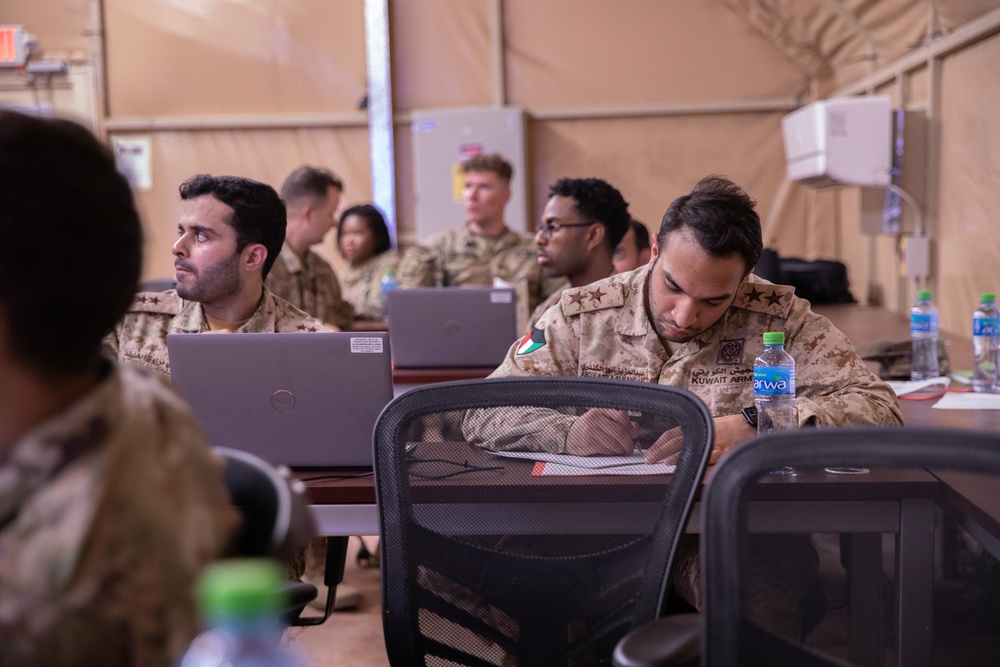 U.S. Army Central and Kuwait Cyber Operations Directorate and Armed Forces Conduct Bilateral Cyber Defense Training