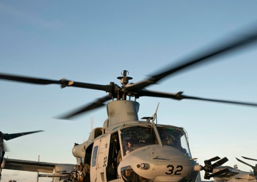 USS Mesa Verde Conducts Flight Ops During COMPTUEX