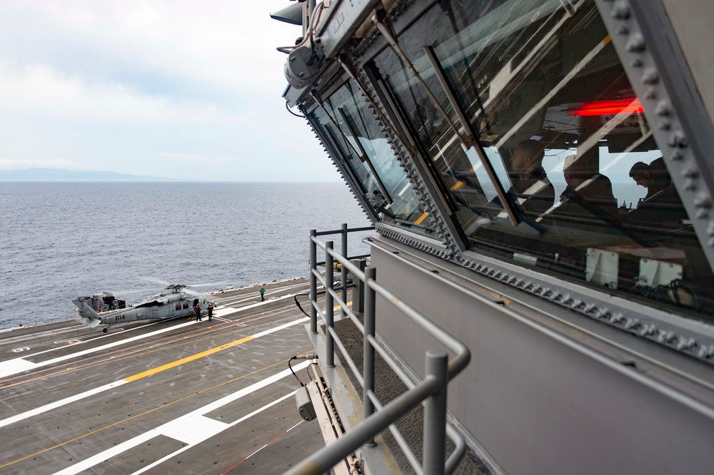 USS Ronald Reagan (CVN 76) conducts flight operations