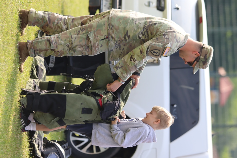 Vilseck Elementary Career Day