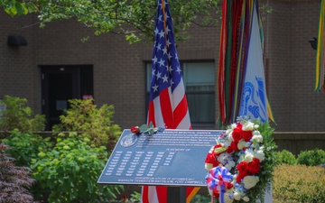 Fort Campbell SRU Honor their Fallen in Memorial Garden Rededication