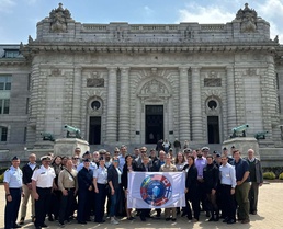 Cool Conversation: Global Experts Meet at Naval Academy to Talk Sea Ice, Icebergs