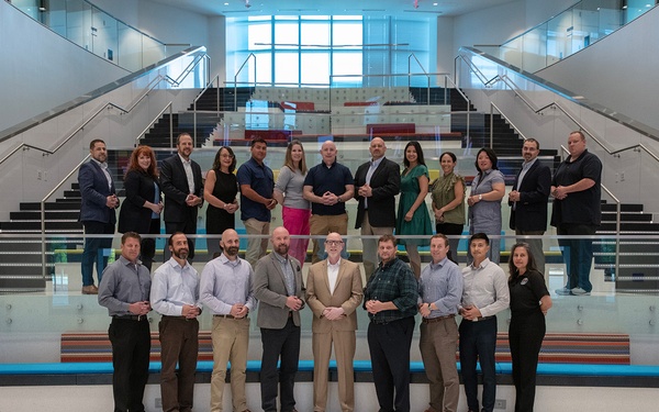 Redstone’s Senior Commander speaks with FBI agents on new FBI campus