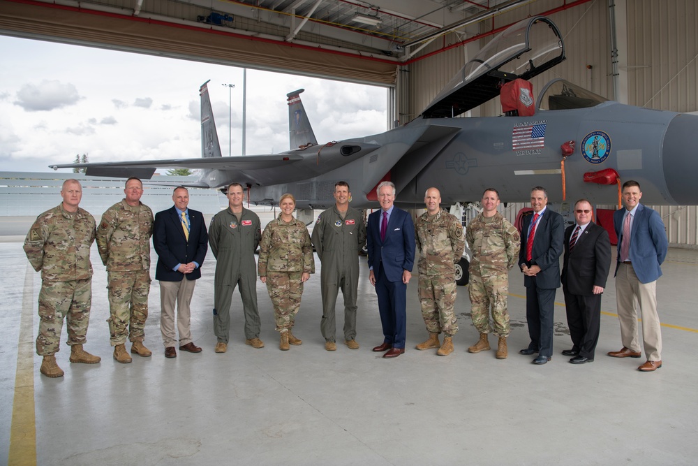 104FW, government officials, discuss Barnes ANGB selection for F-35A