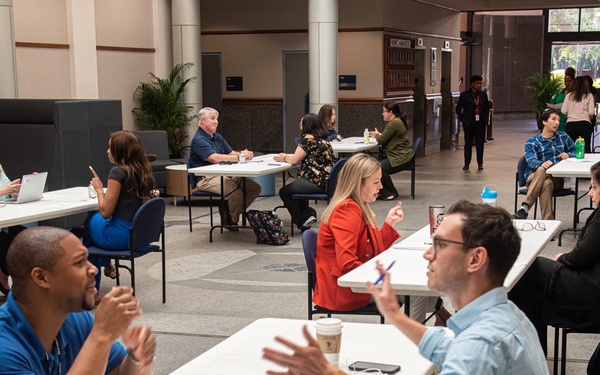 NIWC Atlantic Team Hosts Speed Mentoring Event