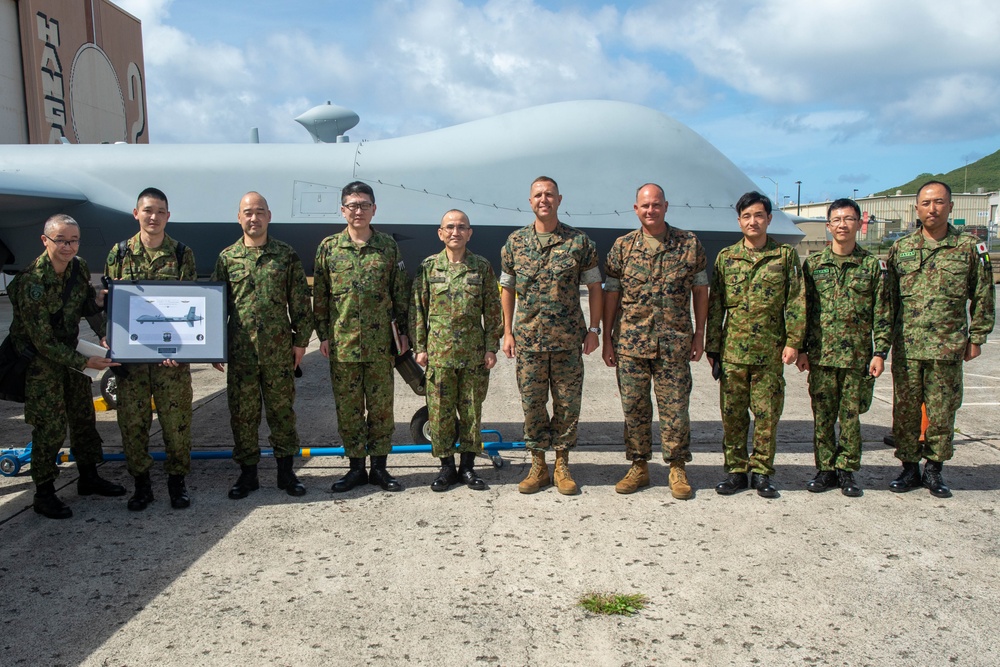 Japanese Ground Self Defense Force Visits VMU-3