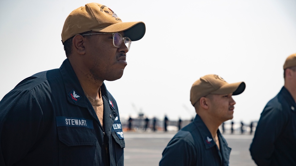 Manning the Rail: George Washington Departs Newport News Shipbuilding