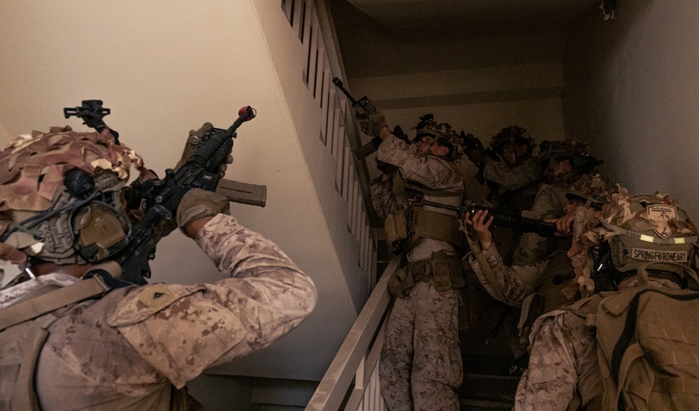 Marines conduct MOUT training during Intrepid Maven 23.3