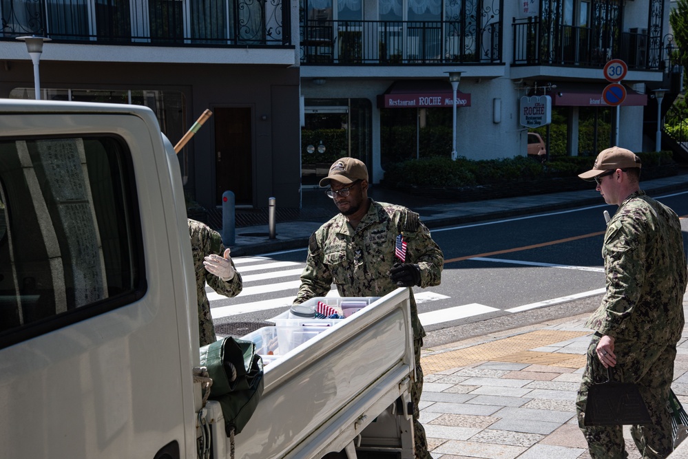 Yokohama Cemetery Cleanup