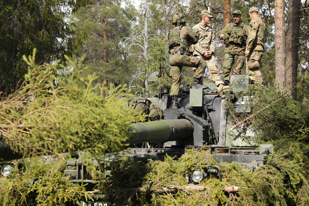 41st Field Artillery Brigade Conducts Operation Lightning Strike
