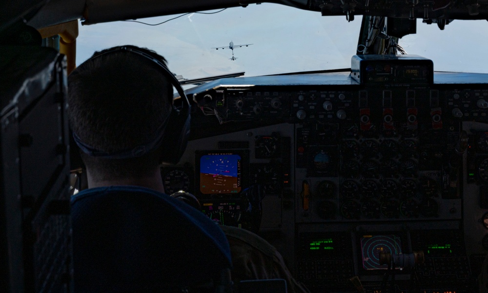 912th EARS Refuels USA and Coalition F-16’s