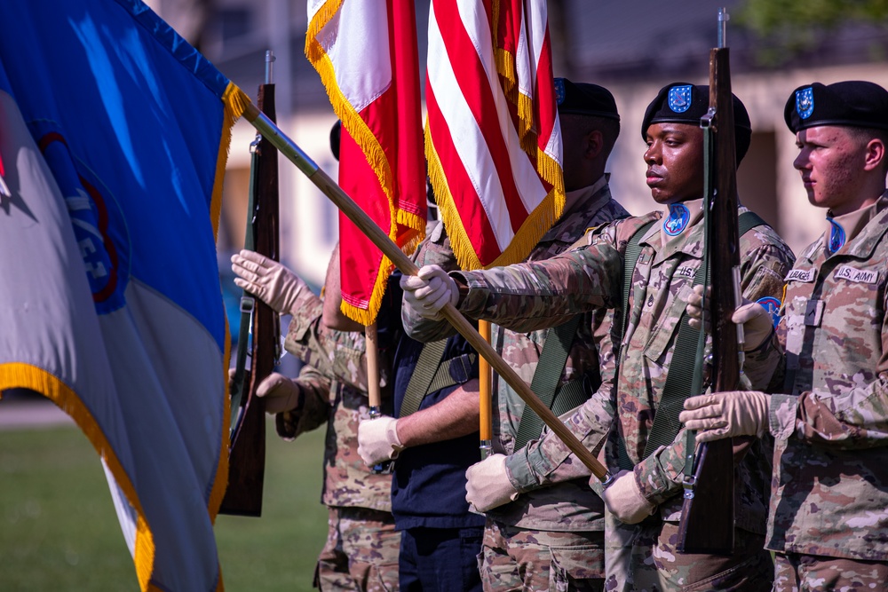 207th Military Intelligence Brigade (Theater) hosts Change of Command ceremony
