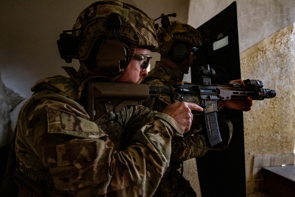 Exercise ATLAS COOPERATION 2023: 10th SFG (A) Operators train alongside special intervention police