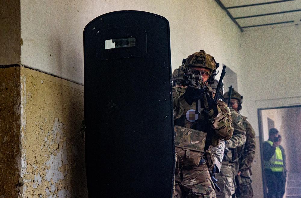 Exercise ATLAS COOPERATION 2023: 10th SFG (A) Operators train alongside special intervention police