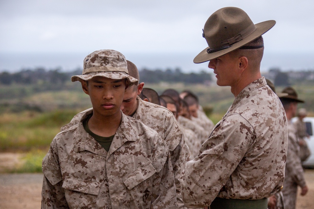 MCRD San Diego India Company Confidence Chamber