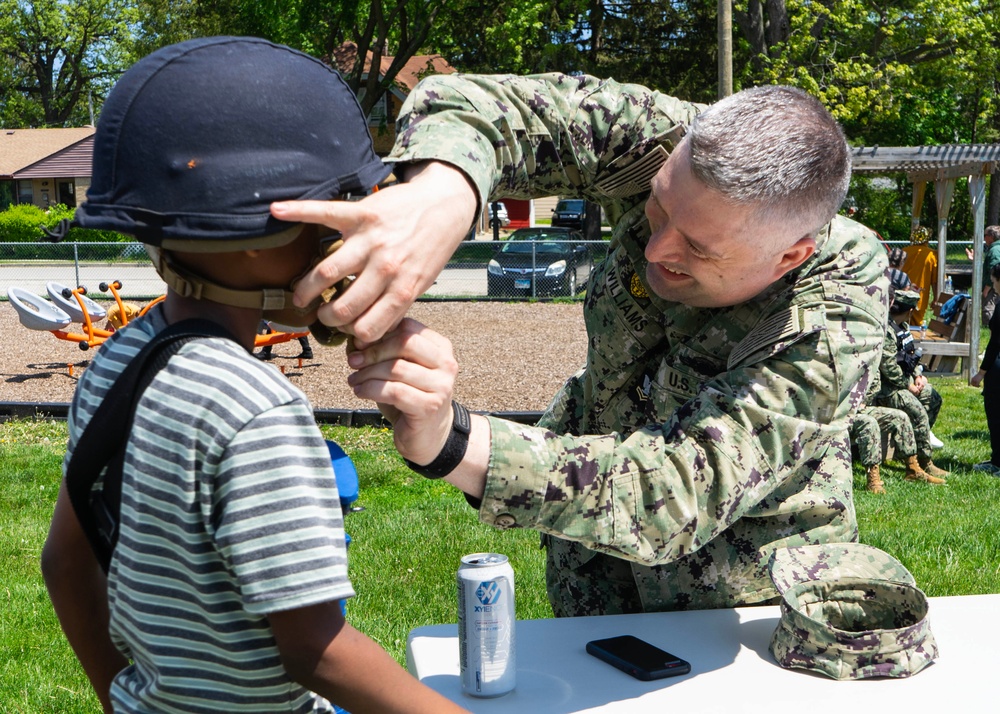 NSGL Security Participates in North Chicago Touch-A-Truck