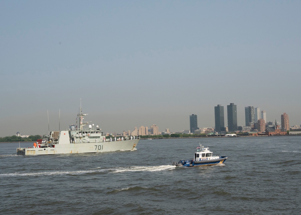 Fleet Week New York 2023: Parade of Ships