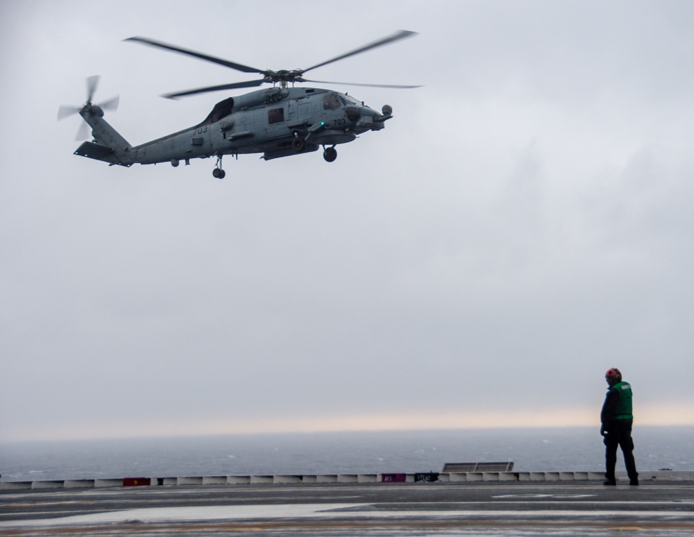 USS Ronald Reagan (CVN 76) conducts flight operations