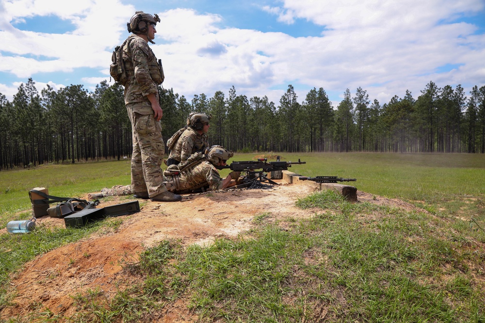 3rd Special Forces Group (Airborne) run a marksmanship range during Southern Strike