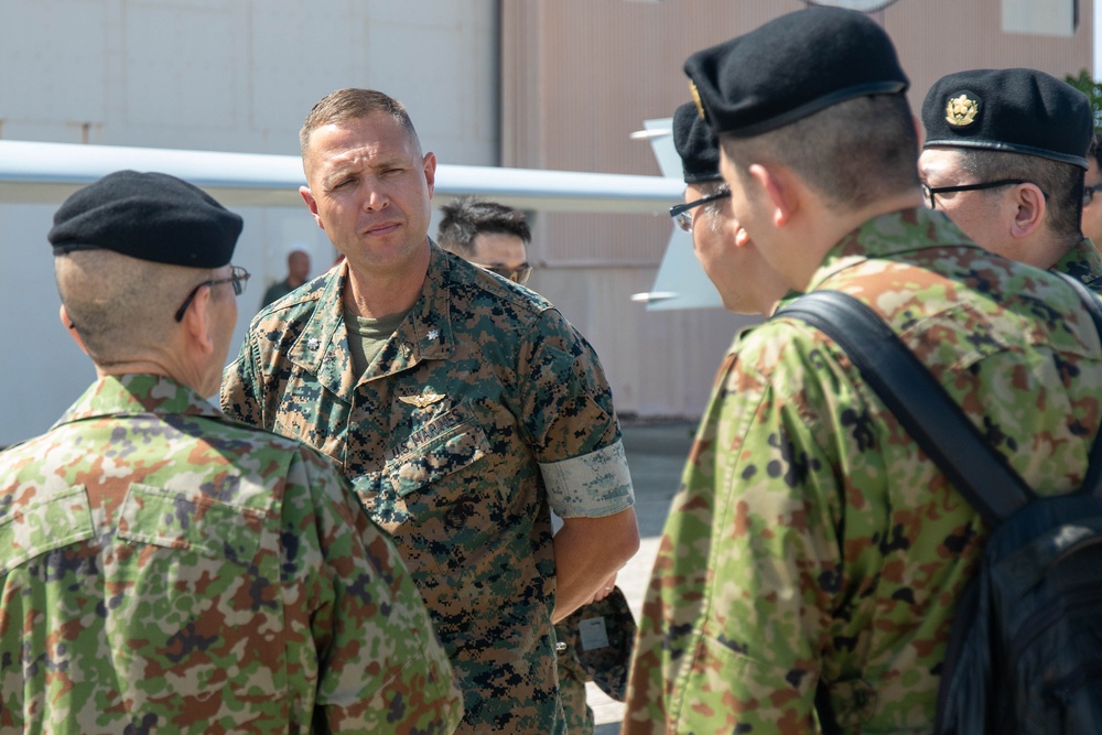 Japanese Ground Self Defense Force Visits VMU-3