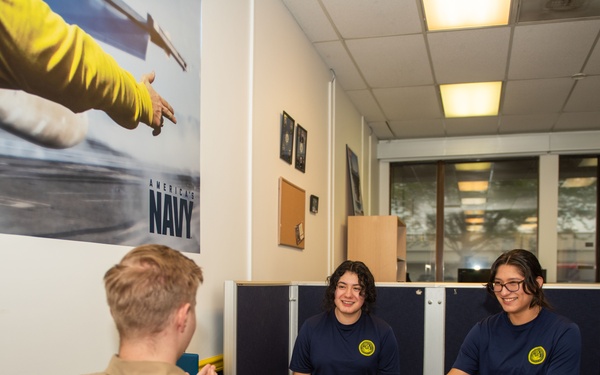 Twin Sisters Join Navy Together