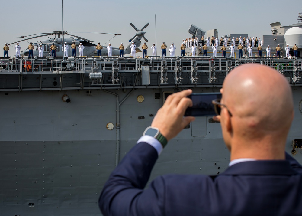 Fleet Week New York 2023: Parade of Ships