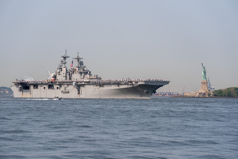 Fleet Week New York 2023: Parade of Ships