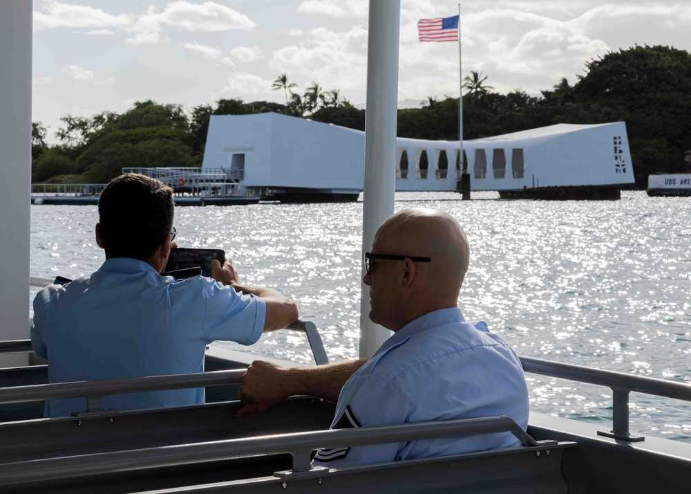 USINDOPACOM Tours Pearl Harbor