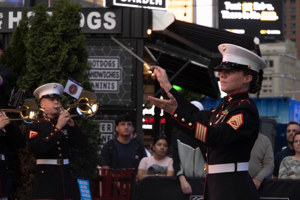 Quantico Marine Band Performs at Times Square