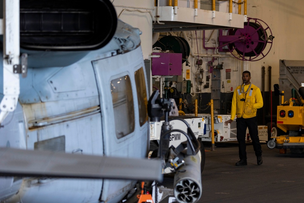 USS Bataan transports aircraft