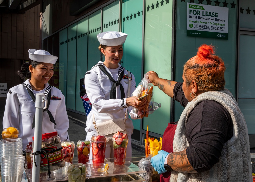 Sailors participate in the Los Angeles Navy fleet week