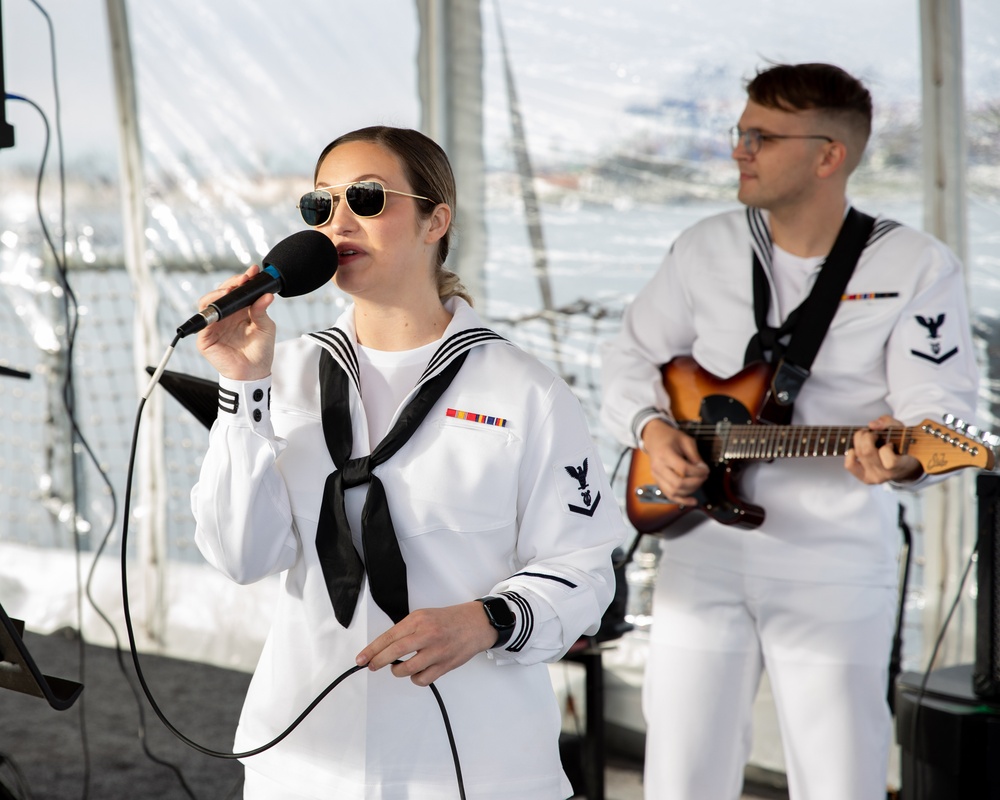 USS Princeton Hosts Navy Reception