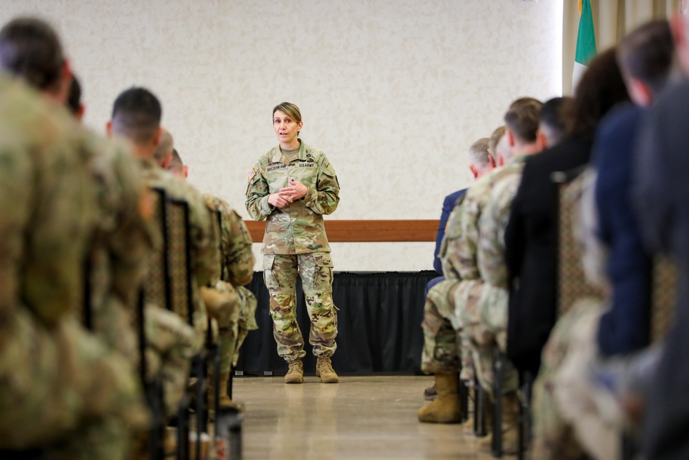 Major General Michele H. Bredenkamp Visit to the 207th Military Intelligence Brigade (Theater)