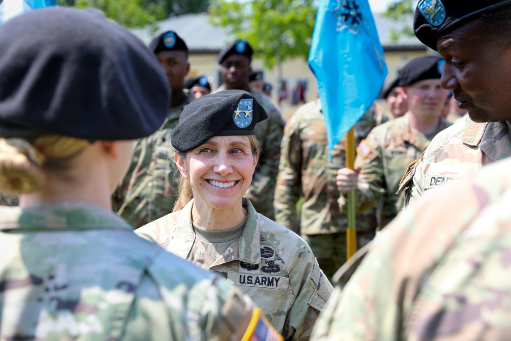 Major General Michele H. Bredenkamp Visit to the 207th Military Intelligence Brigade (Theater)