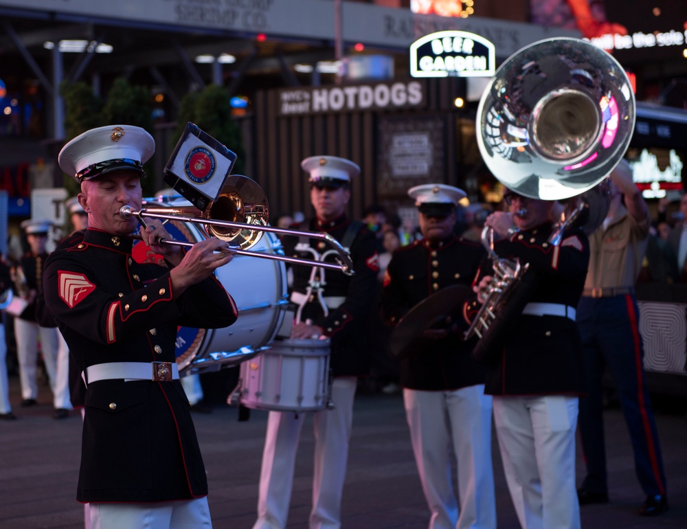 Fleet Week New York 2023: USMC in Times Square