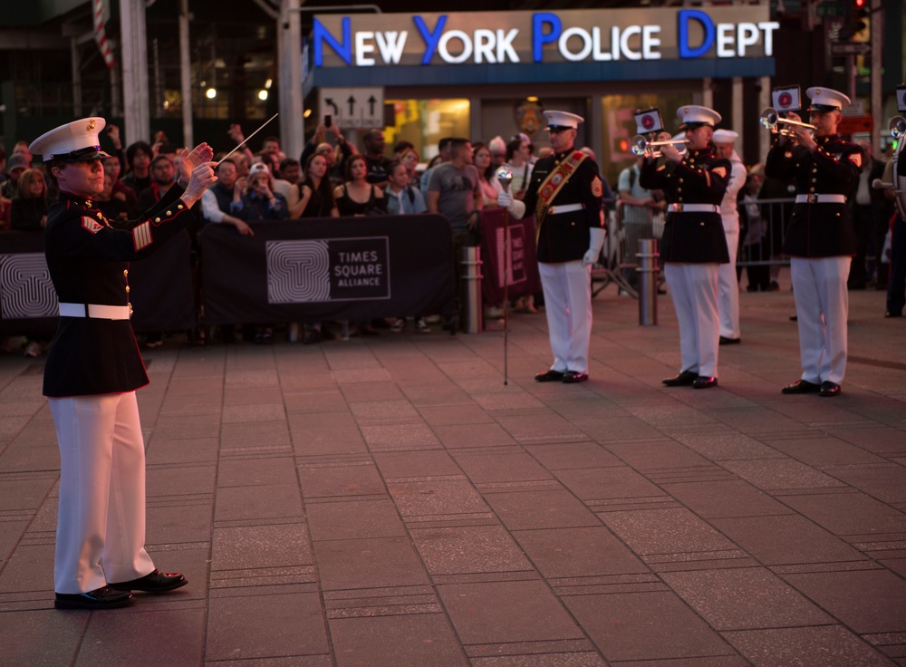 Fleet Week New York 2023: USMC in Times Square