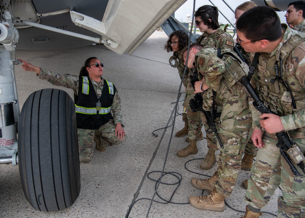 5 SFS C-17 Recapture