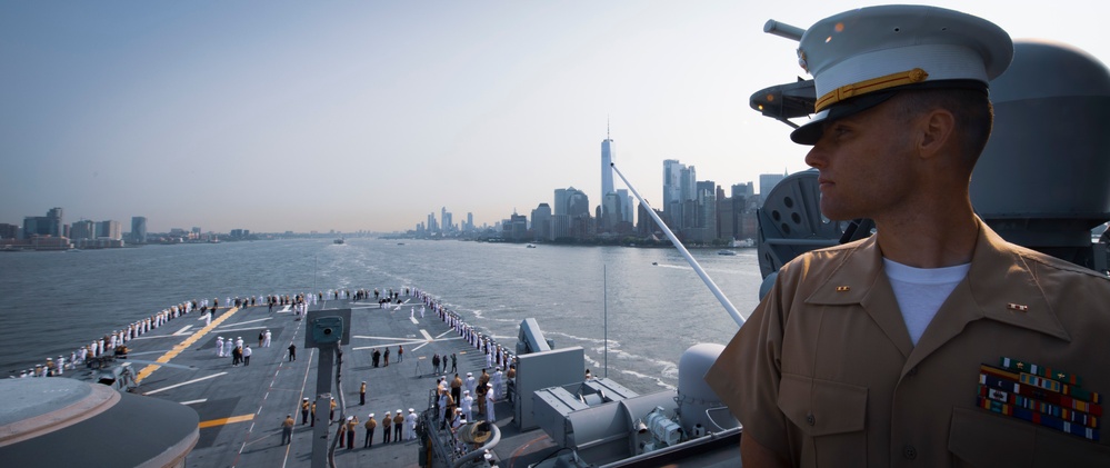 USS WASP Arrives at New York City for Fleet Week