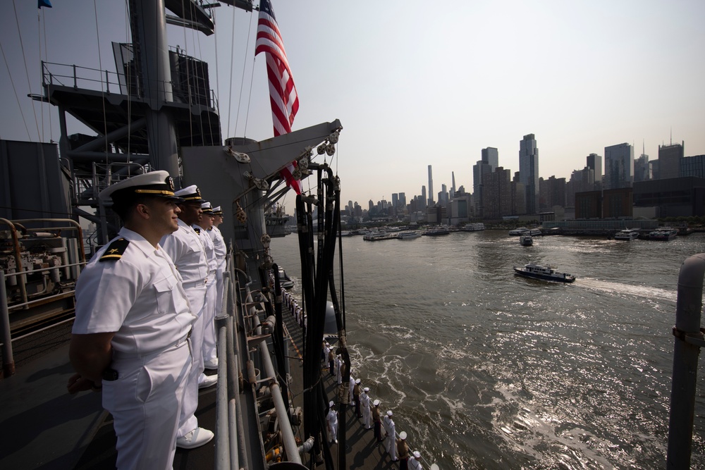 USS WASP Arrives at New York City for Fleet Week